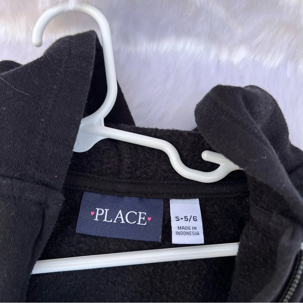 The‎ Children’s Place Black Sweatshirt  Full Zip Hoodie Size S 5/6